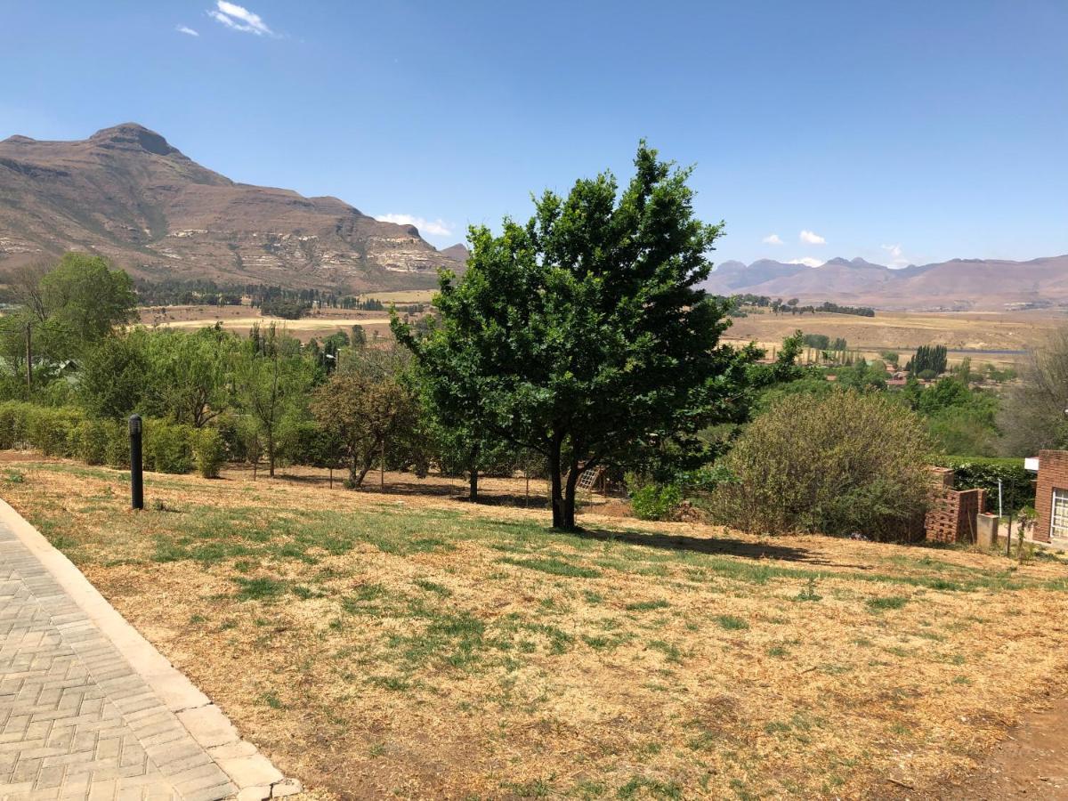 Lola'S Self Catering Accommodation Clarens Exteriér fotografie