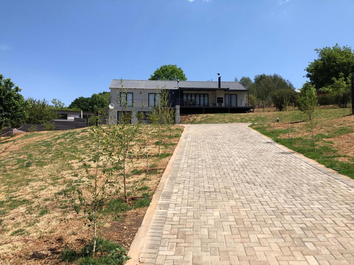 Lola'S Self Catering Accommodation Clarens Exteriér fotografie