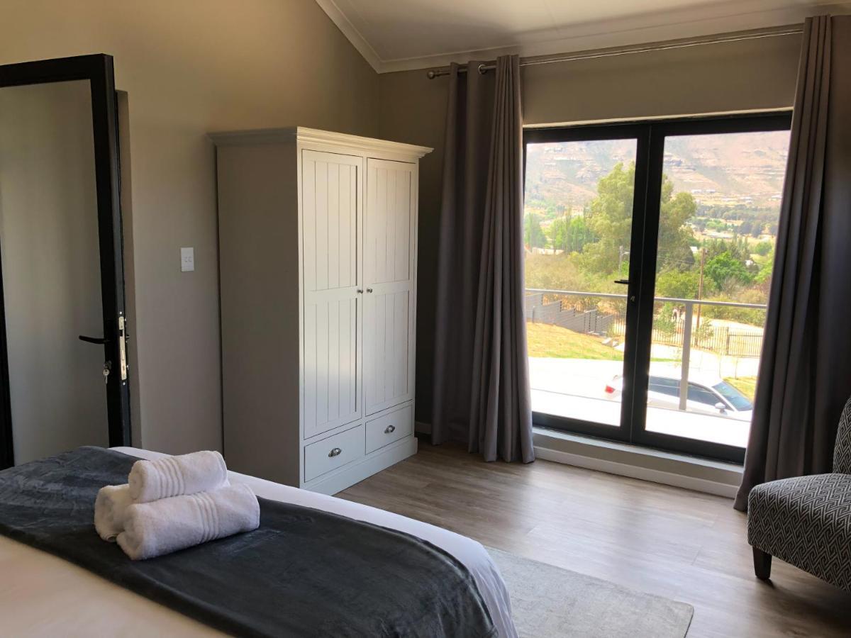Lola'S Self Catering Accommodation Clarens Exteriér fotografie