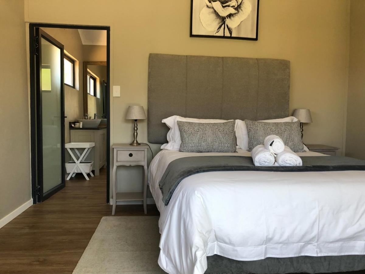 Lola'S Self Catering Accommodation Clarens Exteriér fotografie
